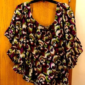 NWT 4X CROP TOP BY TERRA & SKY